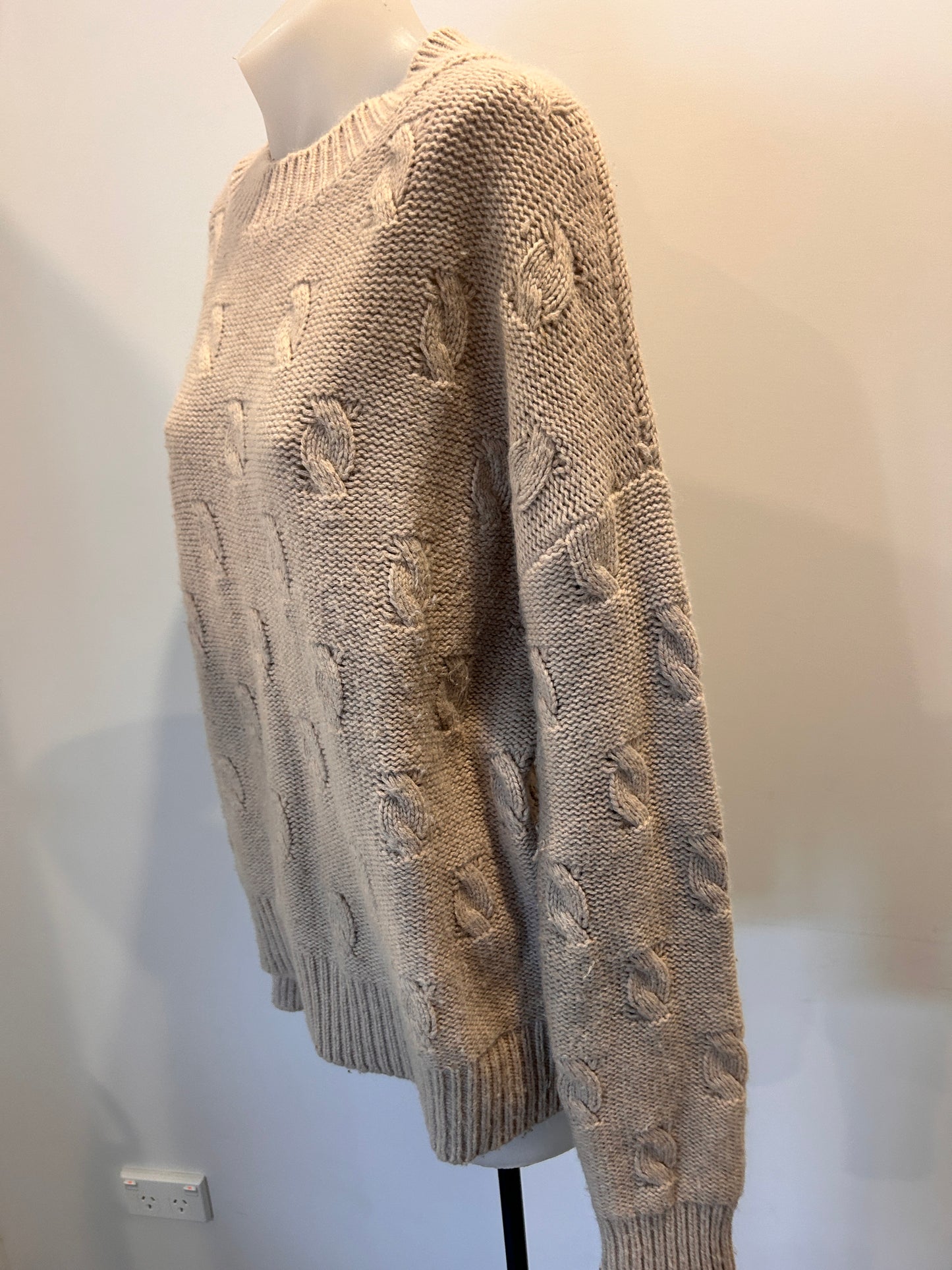 Max Knit Jumper - Size M